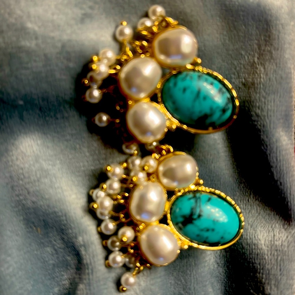 Gorgeous earrings for going out or throwing on with jeans and a t shirt